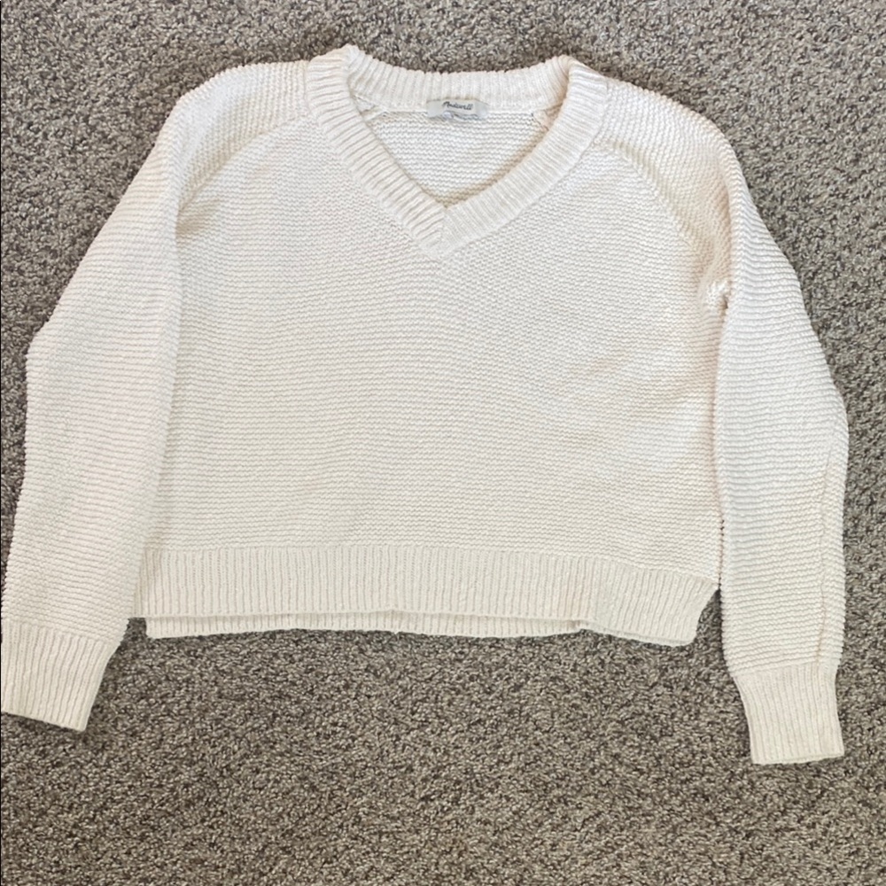 Madewell Cream V-Neck Sweater with Ribbed Texture